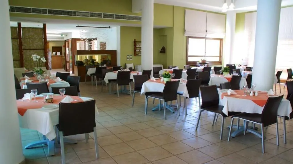 Restaurant, Hylatio Tourist Village, Cyprus