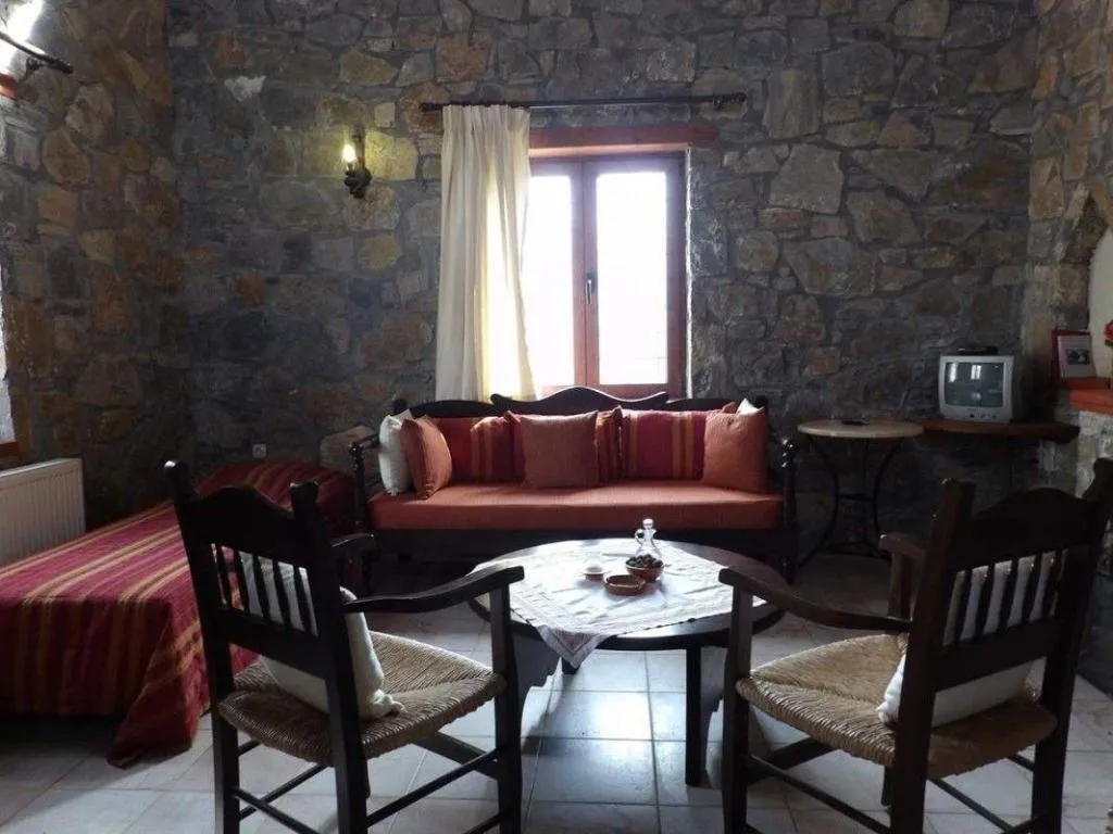 Room, Arodamos Traditional Houses, Crete