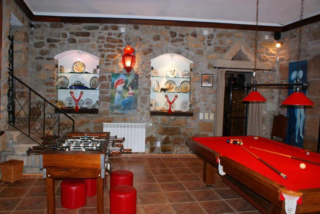 Sports and Entertainment, Casa do Redondo, Porto