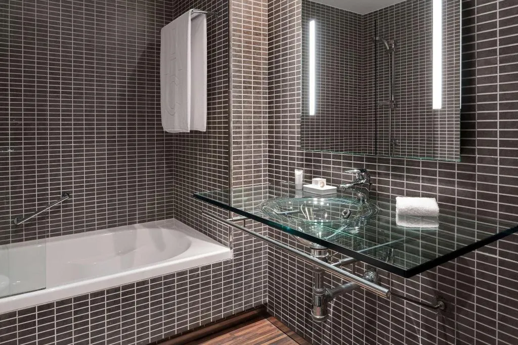 TRIPLE STANDARD Room, AC San Sebastian de los Reyes, Madrid