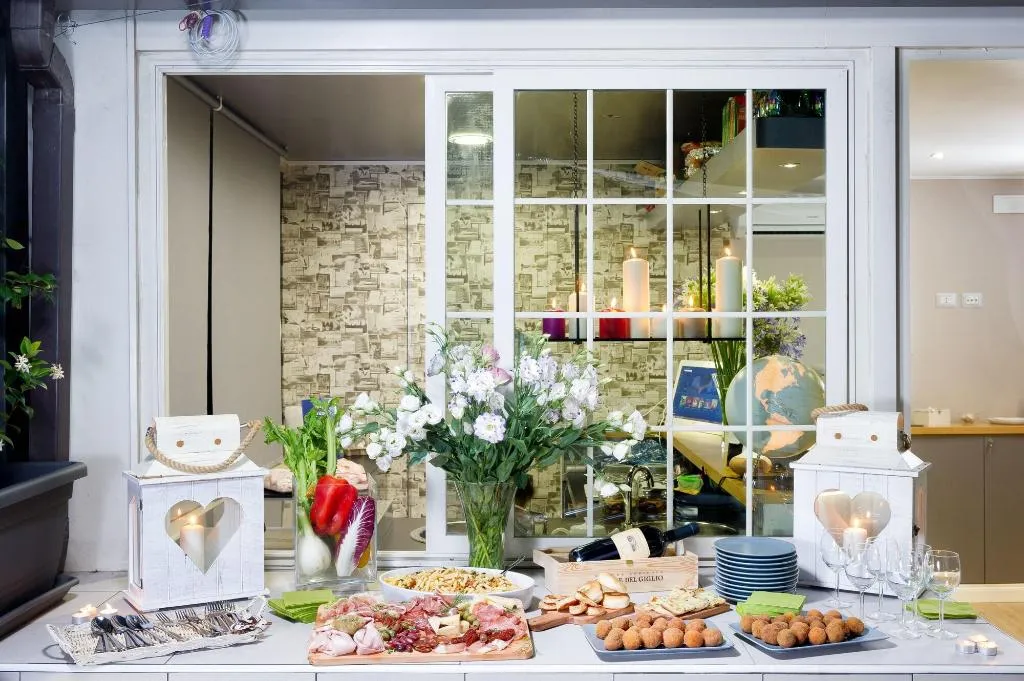 Restaurant, Vico Rooms And Terrace, Rome
