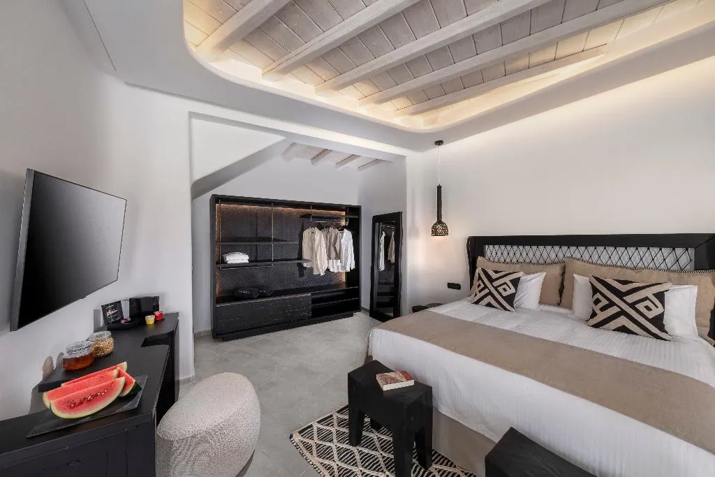 SUITE WITH PRIVATE POOL Room, Deliades, Mykonos