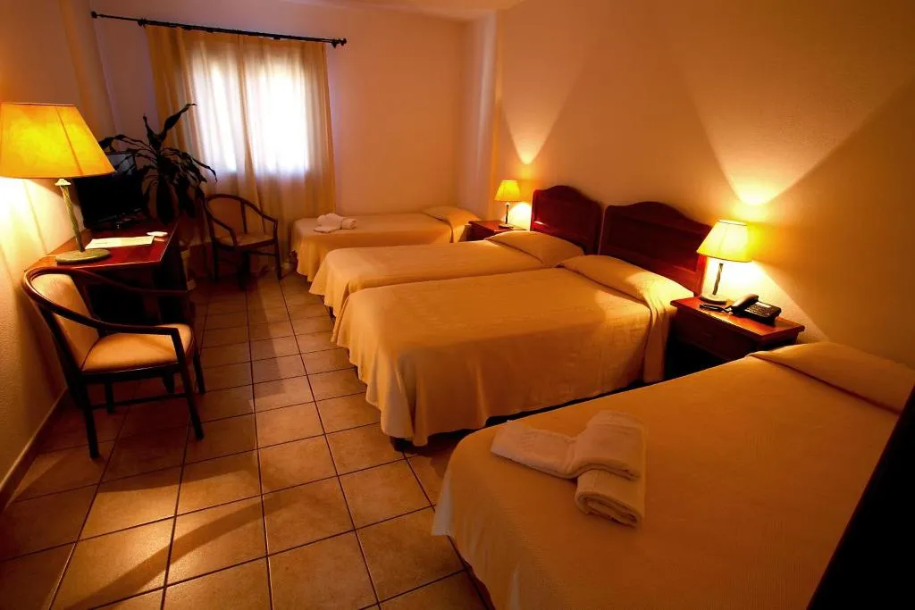 Room, Hotel Moderno Olbia, Olbia