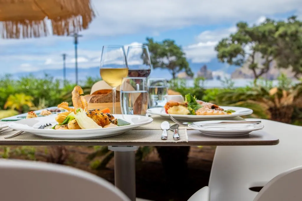Restaurant, Aqua Natura Bay, Madeira