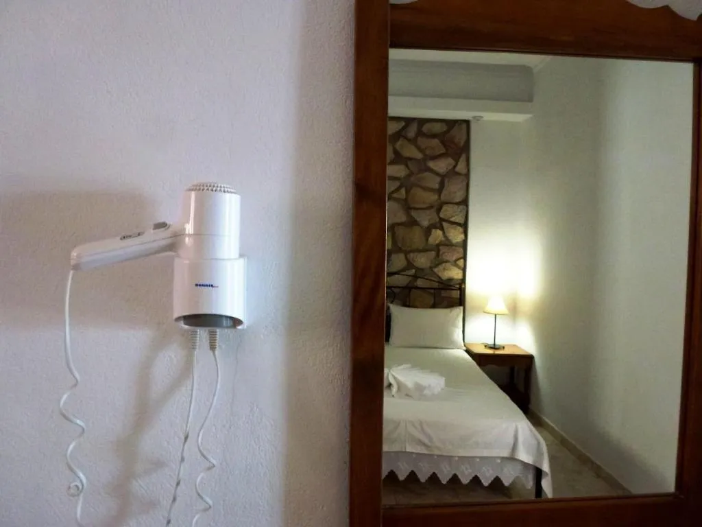 Room, Atalos Suites, Santorini