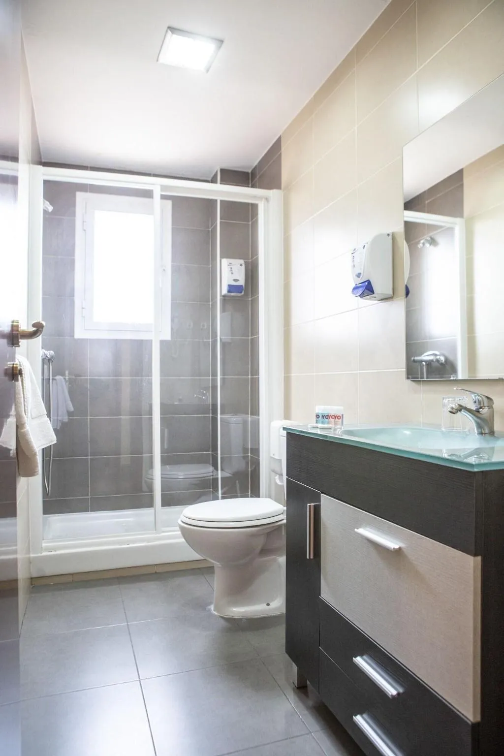 Room, Hotel Mavi, Madrid