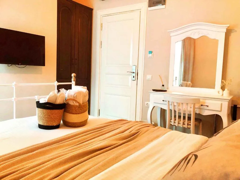 DOUBLE STANDARD Room, Beyaz Kapi Boutique Hotel Alacati, Izmir