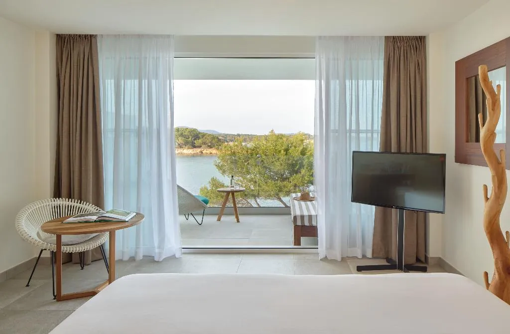 JUNIOR SUITE DELUXE SEA VIEW Room, Meliá Ibiza, Ibiza