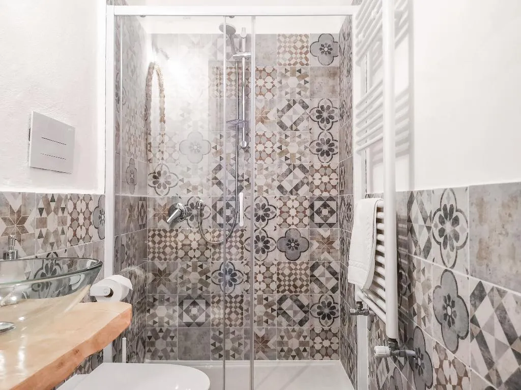 DOUBLE ONE BEDROOM WITH AIR CONDITIONING Room, BandB Civico 13, Naples