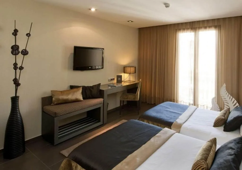 Room, Constanza, Barcelona