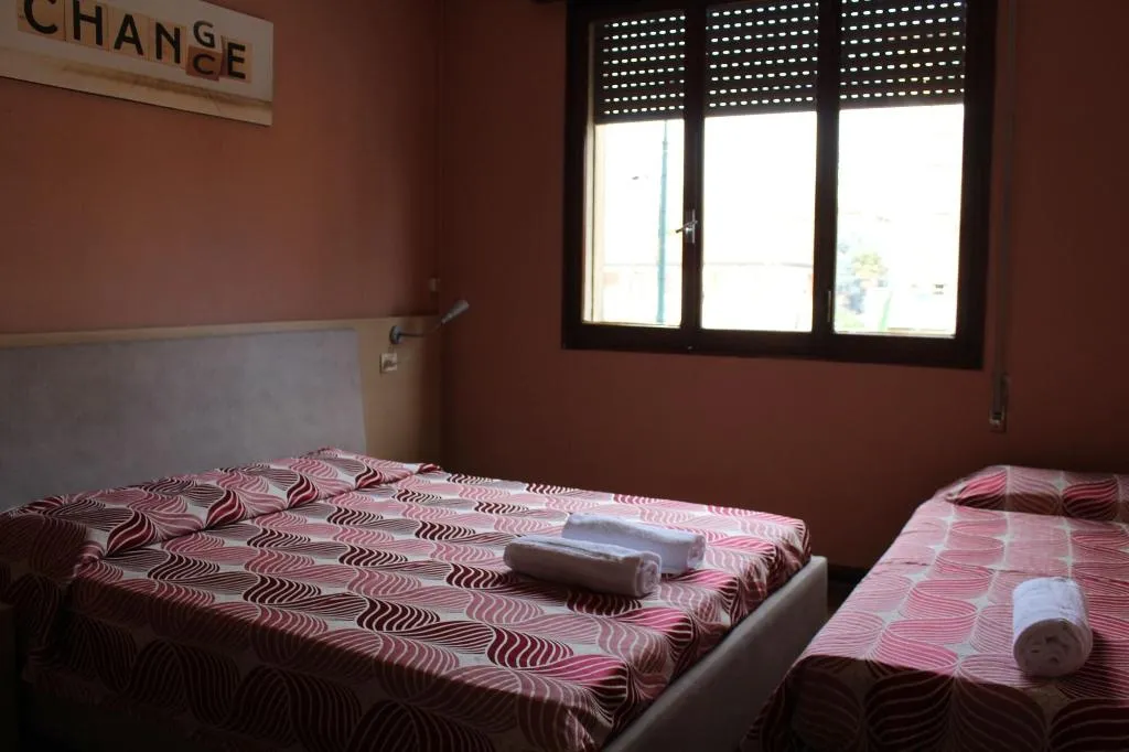 Room, Colombo Hotel & Hostel For Backpackers, Venice