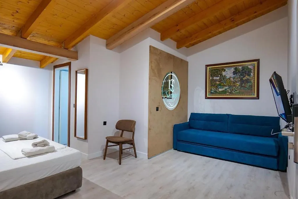 Room, Hotel Semajo, Kavaje