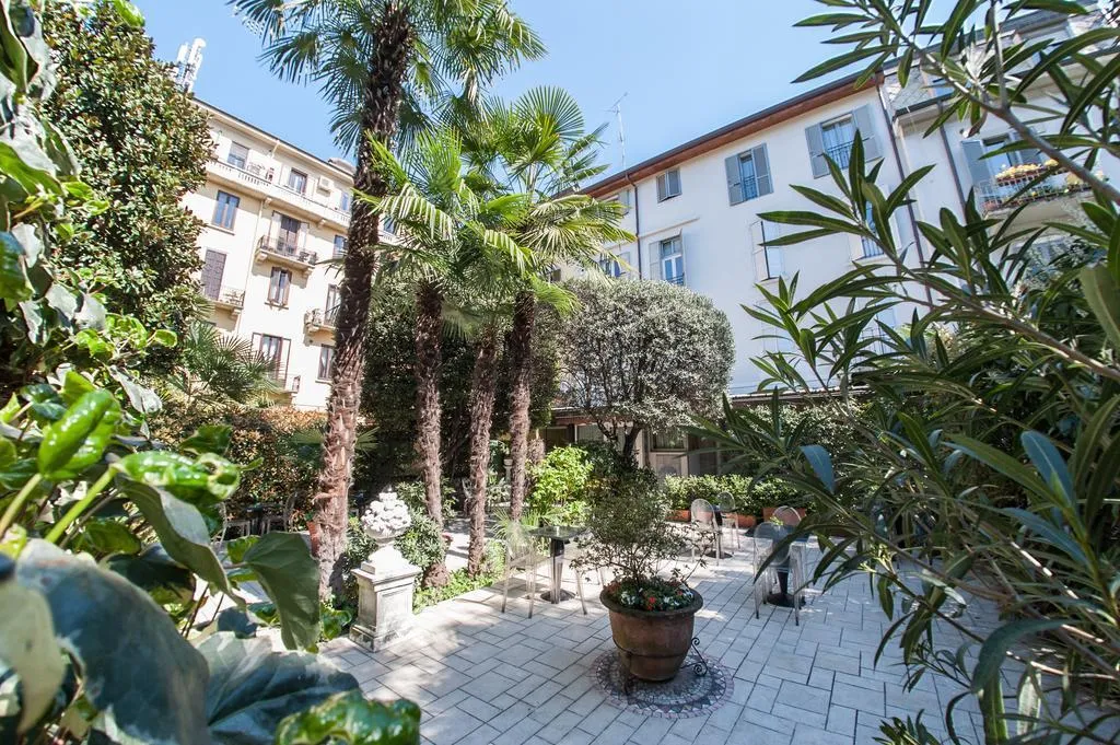 SINGLE STANDARD Room, The Best Hotel, Milan