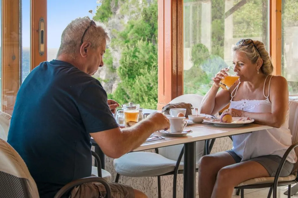 Restaurant, Sunrise Beach, Samos
