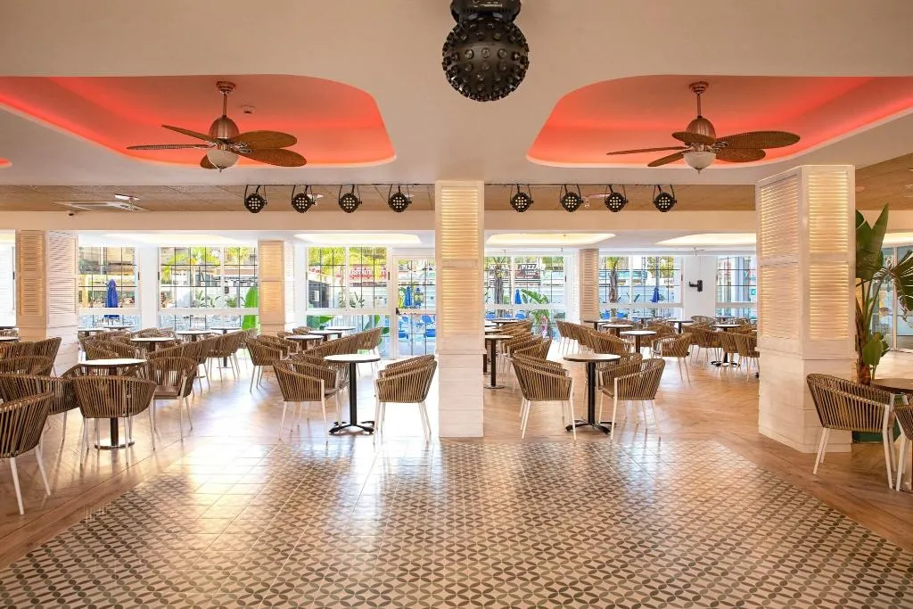 Bar, Ambassador Playa II, Costa Blanca