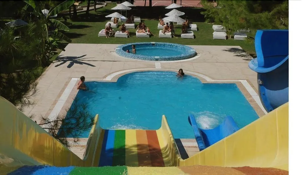 Sports and Entertainment, Flora Suites, Izmir