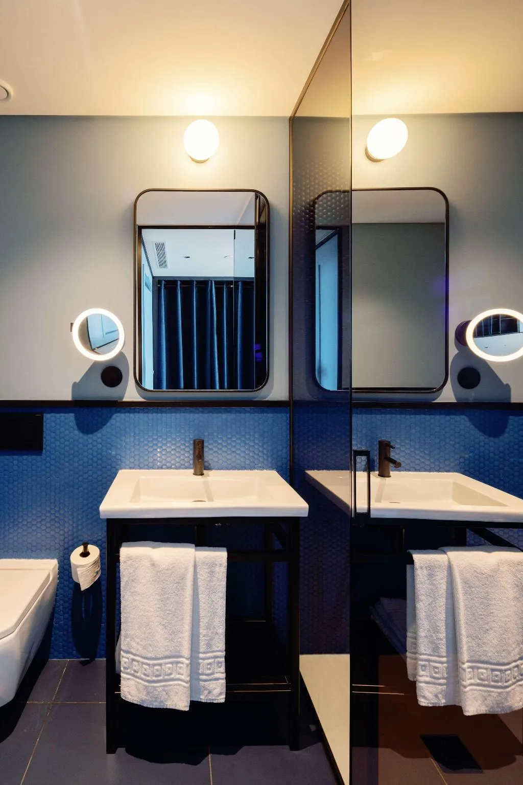 DOUBLE ECONOMY Room, The Editory Riverside Santa Apolonia Hotel, Lisbon