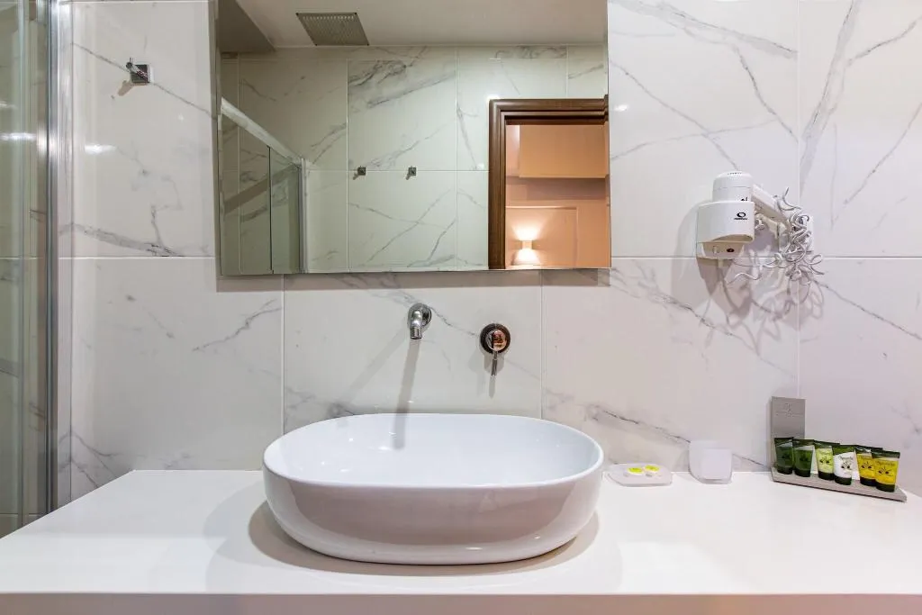 Room, Minaret Suites & Apartments, Crete