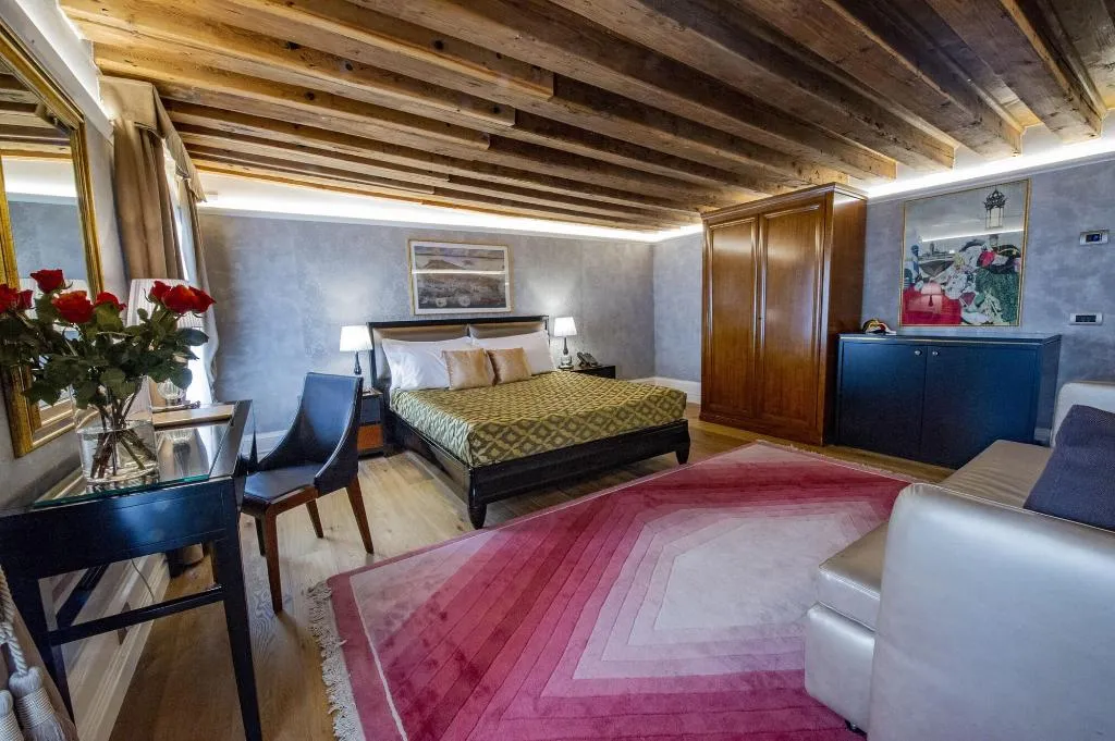 Room, EGO' Residence Venice, Venice