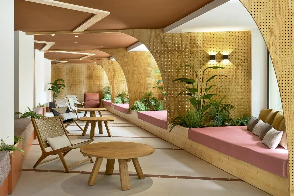 Lobby, tent Bahia de Palma, Majorca