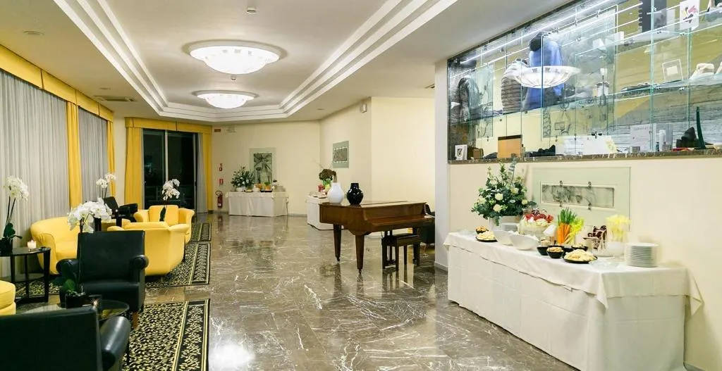 Lobby, Hotel Continental Wellness & Spa, Milan