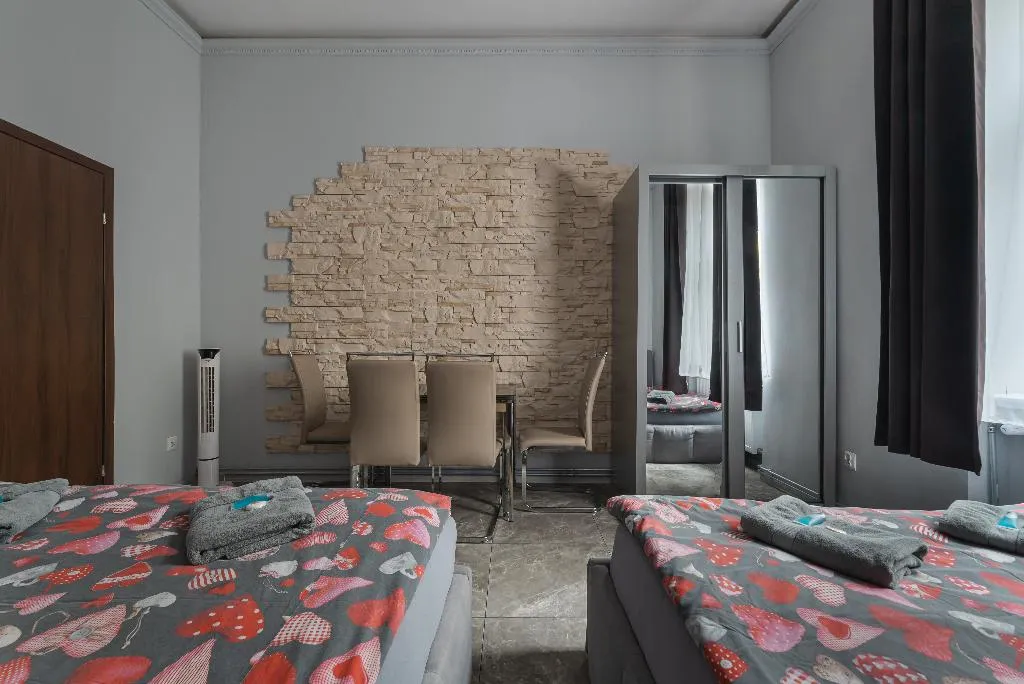 APARTMENT CAPACITY 3 Room, Queen Apartments, Krakow