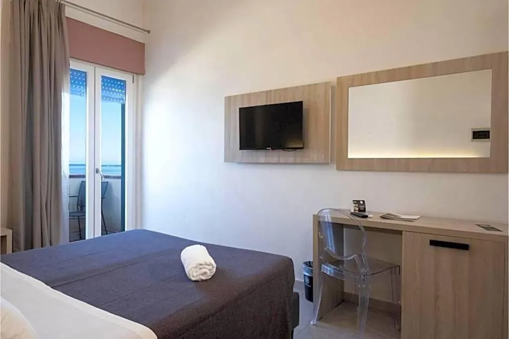 Room, Tirreno Hotel, Palermo