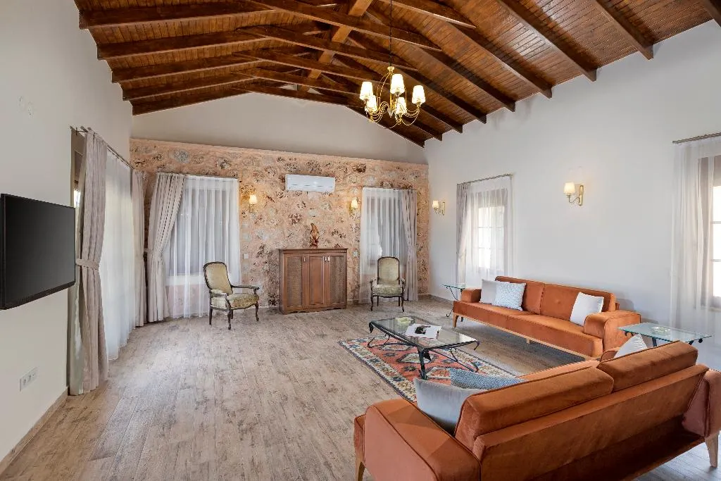 SUITE CAPACITY 6 Room, Kairos Hotel, Dalaman