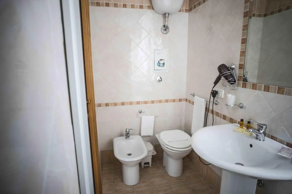 Room, B B L Approdo, Catania