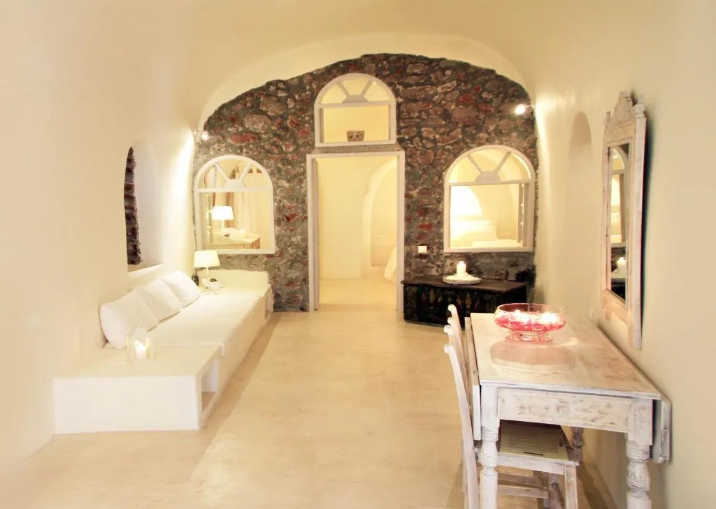 Room, Oia Mare Villas, Santorini