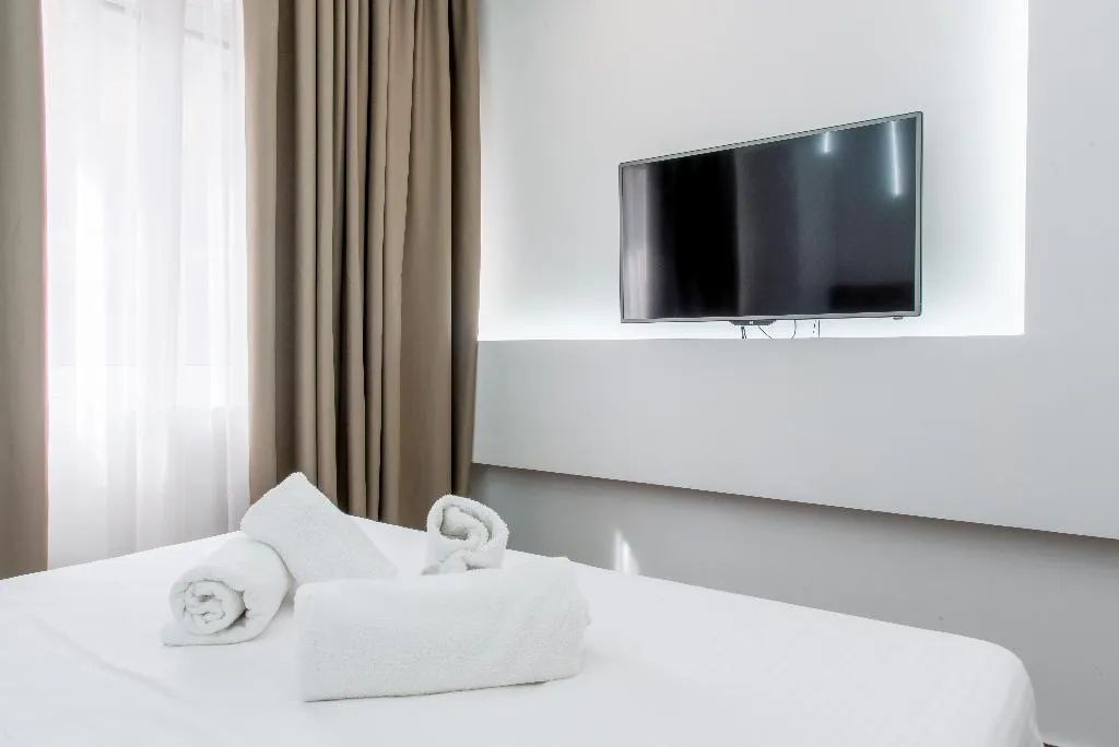 STUDIO ONE BED Room, My Athens Place, Athens