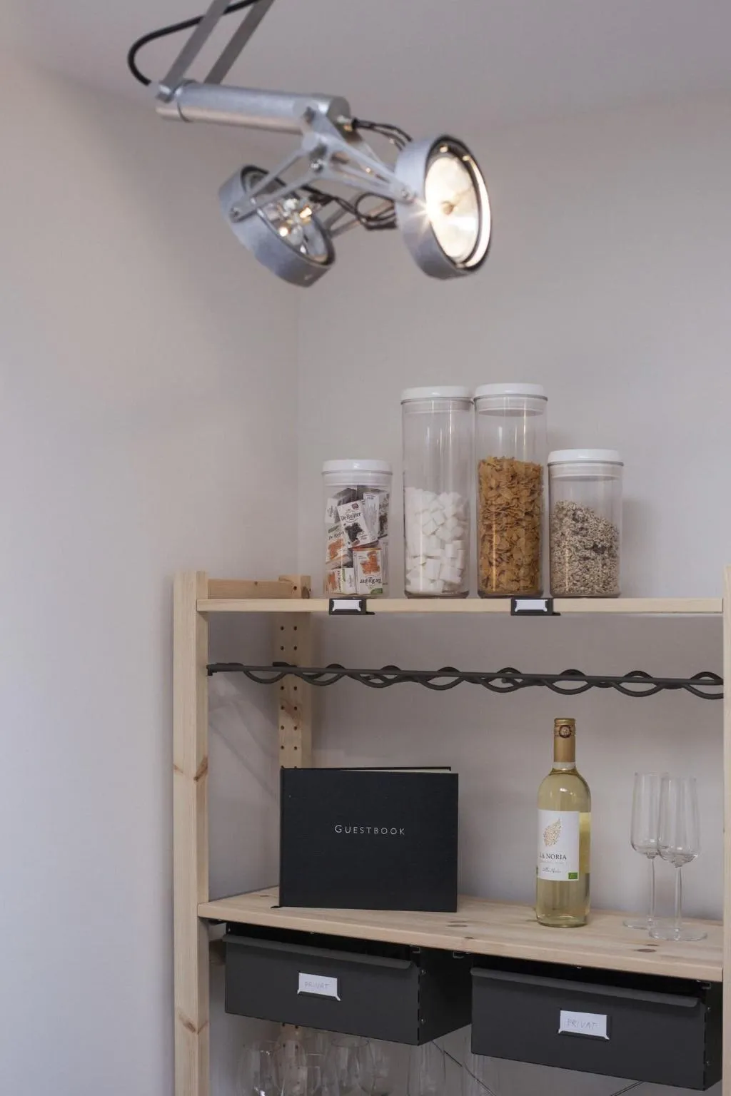Sports and Entertainment, Kuwadro Bed & Breakfast, Amsterdam
