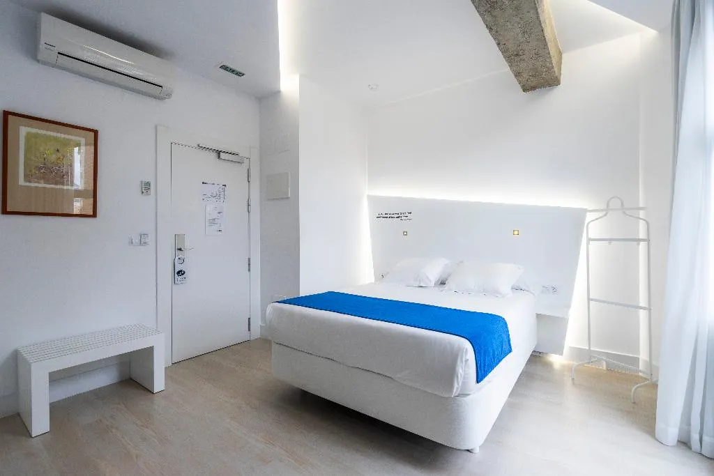 DOUBLE SUPERIOR Room, Atarazanas Malaga Boutique Hotel, Costa Del Sol