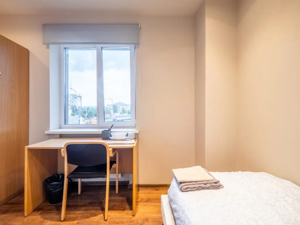 SINGLE BASIC Room, Rvr Smart Apartment With Parking And Self-check In, Riga