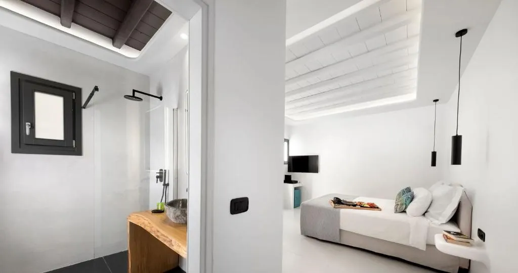 DOUBLE STANDARD Room, Deliades, Mykonos