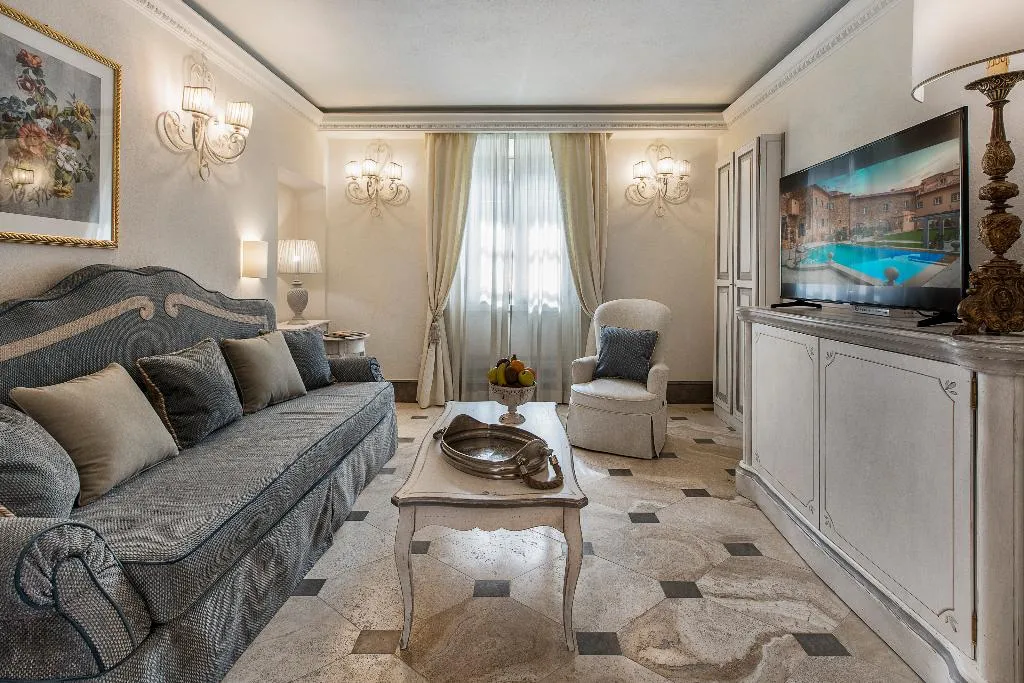 SUITE KING SIZE BED Room, Monastero di Cortona Hotel & Spa, Perugia