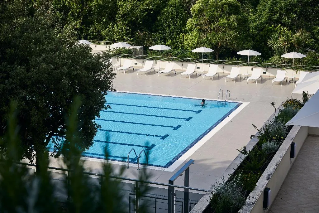 Pool, Villa Pamphili, Rome