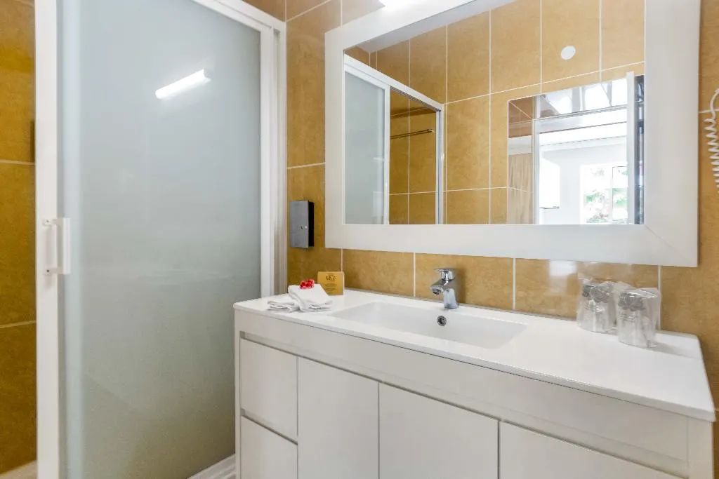 STUDIO POOL VIEW Room, Hotel Rural Bricia Du Mar, Algarve