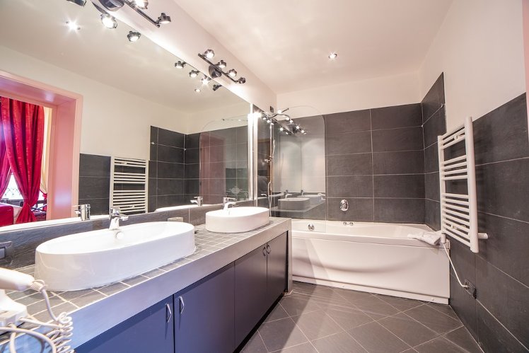 B&B Galileo 2000, Florence