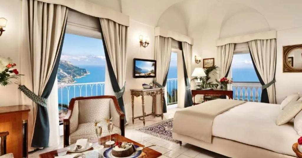 SUITE SEA VIEW Room, Palazzo Avino, Naples