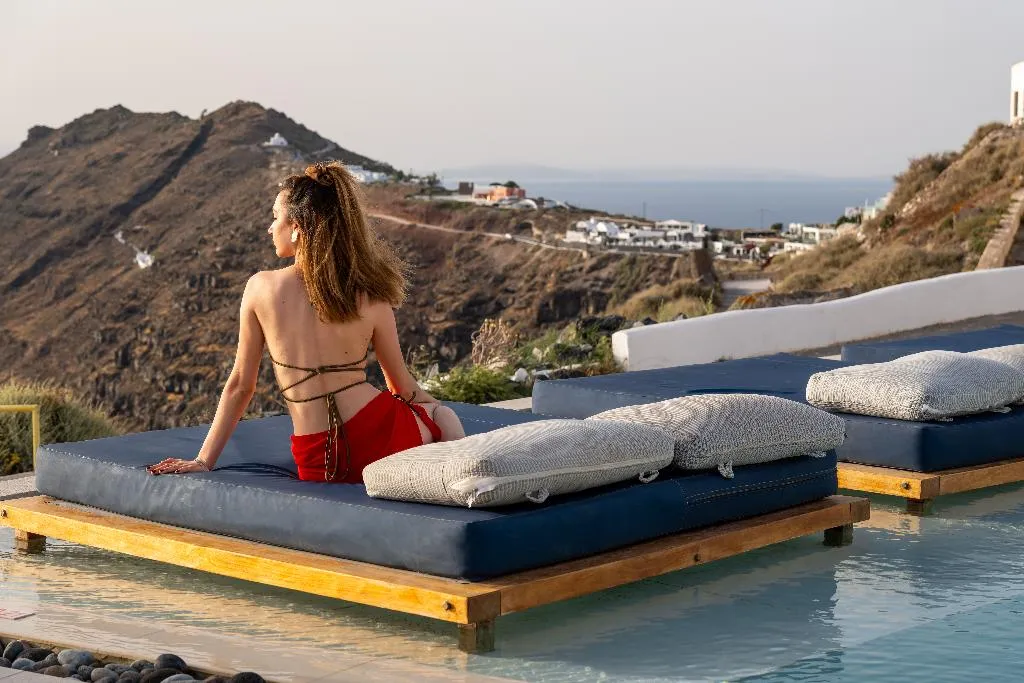 Pool, Amaze Suites, Santorini