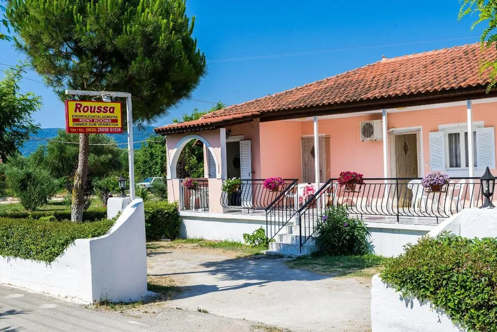 General view, Roussa's Studios and Apartments, Zante