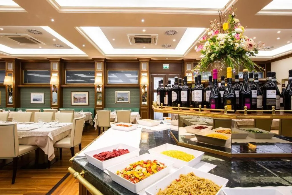 Restaurant, LVG Hotel Collection - Il Chiostro, Milan