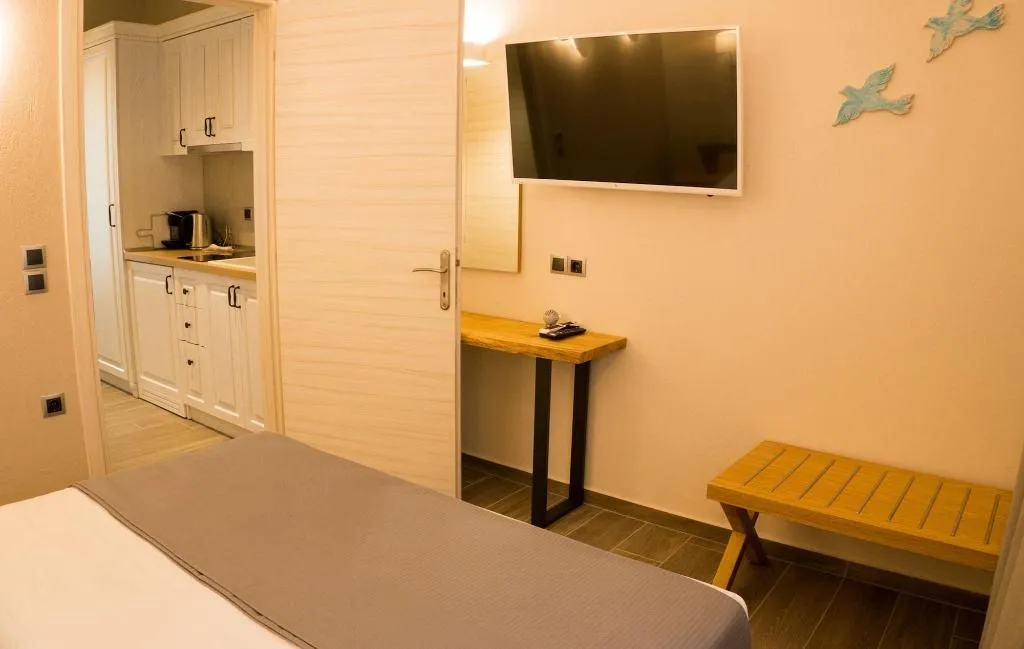 Room, Costa Domus Blue Luxury Apartments, Thessaloniki