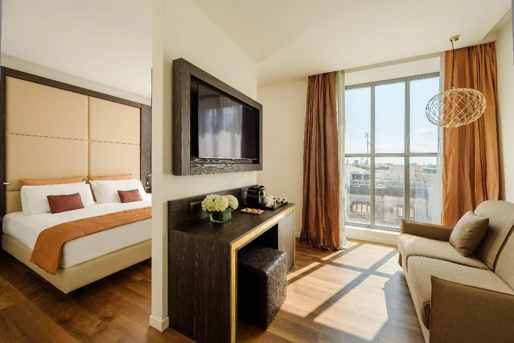 JUNIOR SUITE EXECUTIVE Room, Dei Cavalieri Milano Duomo, Milan