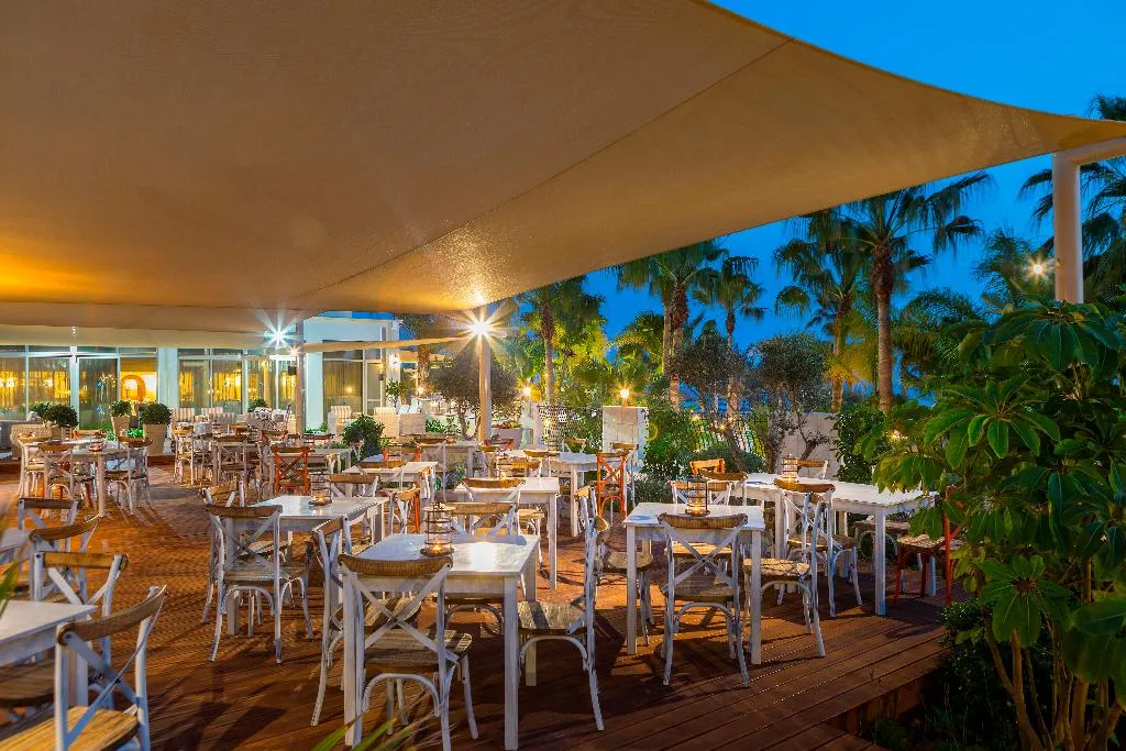 Restaurant, Aquamare Beach Hotel & Spa, Cyprus