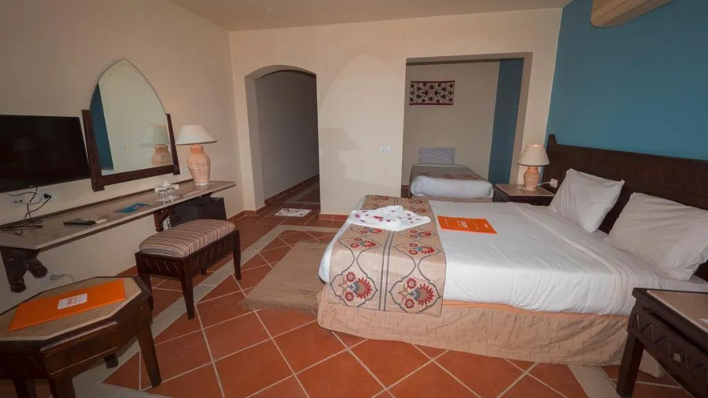 TRIPLE POOL VIEW Room, ONATTI Beach Resort - Marsa Alam, Red Sea Riviera
