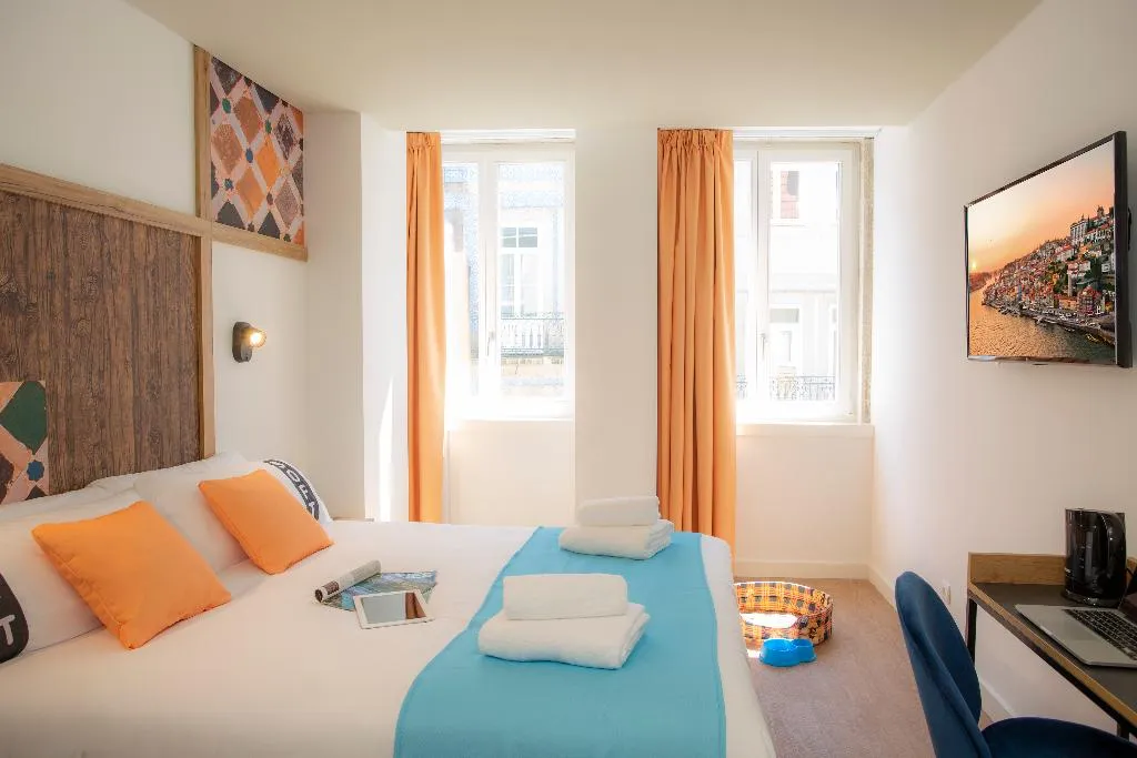 DOUBLE STANDARD Room, Casual Raizes Porto, Porto
