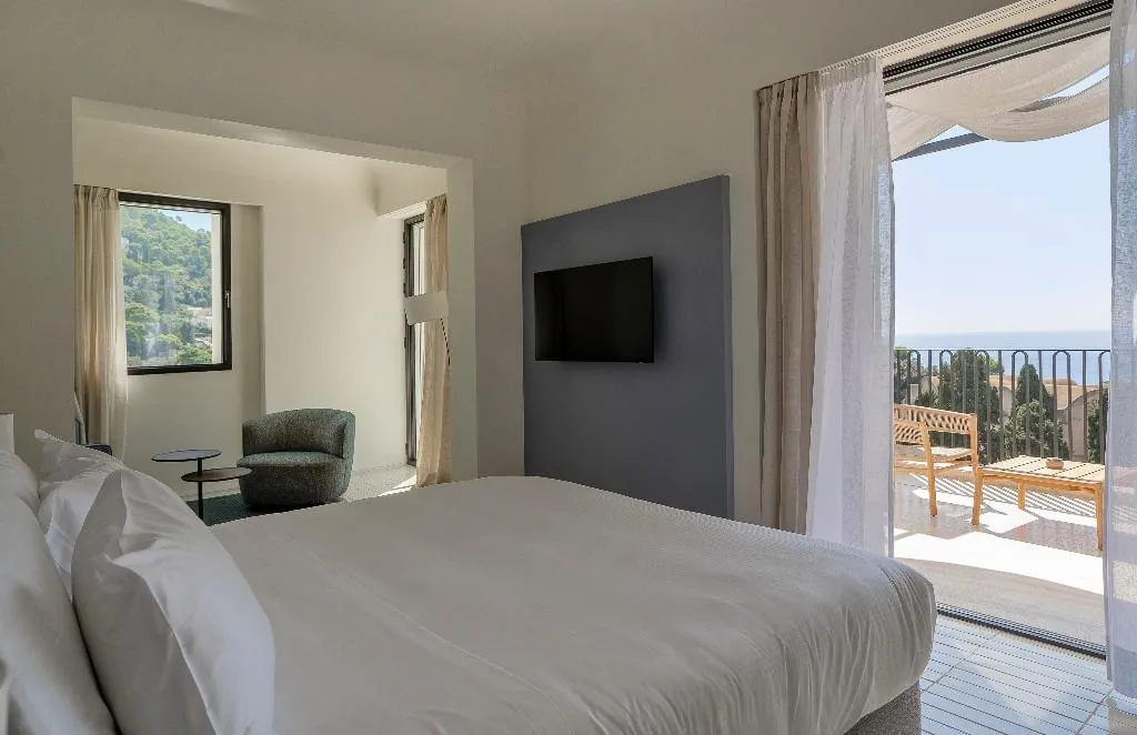 SUITE WITH BALCONY Room, Villa Certosa, Naples