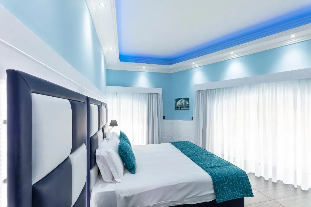 TRIPLE DELUXE Room, THE ONE Boutique Hotel & SPA Rome, Rome